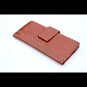 M Italian leather wallet
